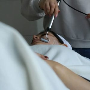 Ultra cavitation chez Hemera, institut de beauté à Lille