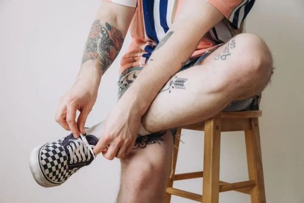 Épilation des jambes homme à la lumière pulsée Épilation des jambes homme à la lumière pulsée chez Hemera, institut de beauté à Lille
